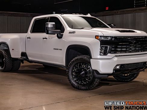 Used 2020 Chevrolet Silverado 3500 High Country AWD/4WD image 1