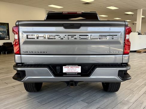 Used 2022 Chevrolet Silverado 1500 Custom RWD image 8
