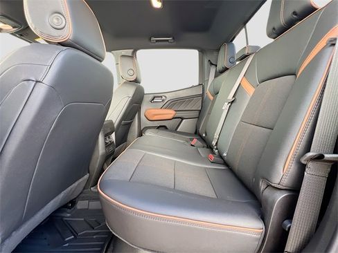 New 2026 GMC Canyon AT4 image 17