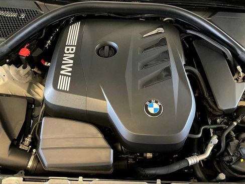 Certified 2025 BMW 330i Sedan w/ Premium Package image 18