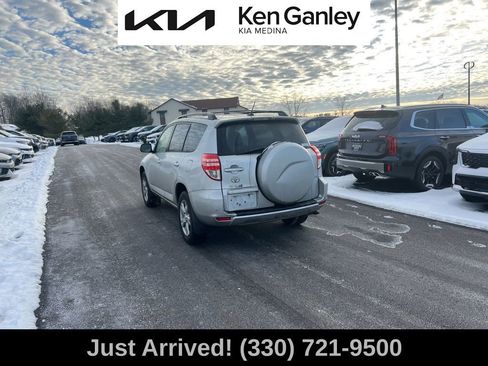 Used 2012 Toyota RAV4 Base image 7