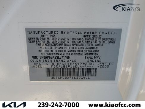 Used 2025 Nissan Kicks S FWD image 31