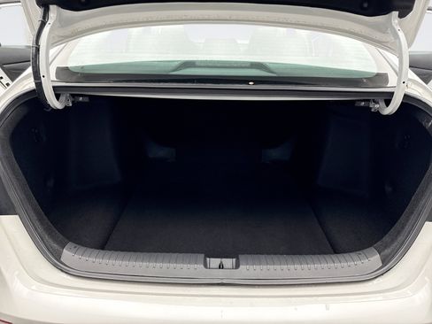 Used 2024 Honda Accord EX image 17