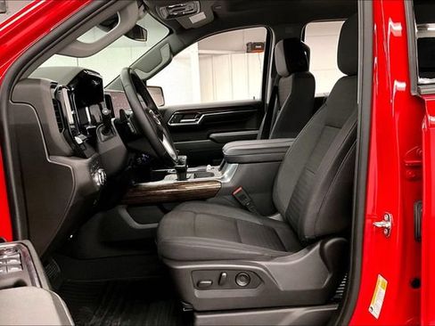 Used 2024 GMC Sierra 1500 Elevation w/ Preferred Package AWD/4WD image 24