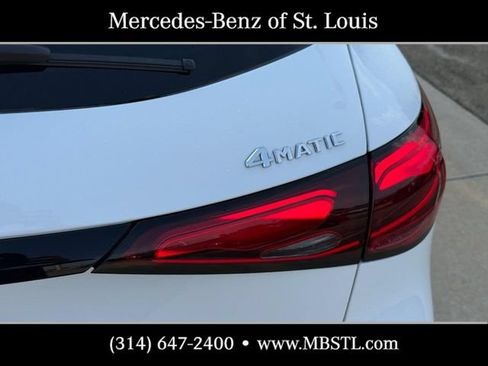 Certified 2026 Mercedes-Benz GLC 300 4MATIC image 11