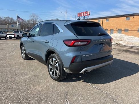 Certified 2024 Ford Escape Platinum image 6
