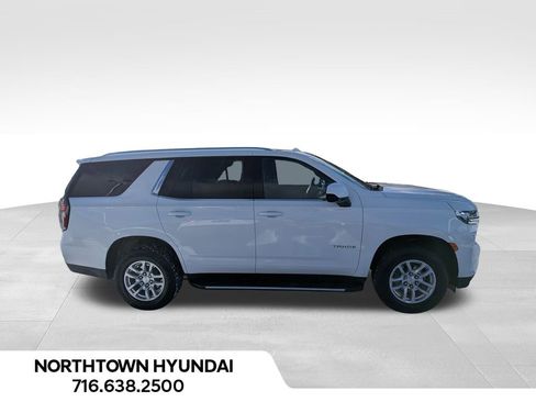 Used 2024 Chevrolet Tahoe LT image 3