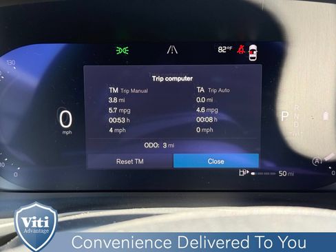 New 2026 Volvo XC40 B5 Core w/ Protection Package Premier AWD/4WD image 15