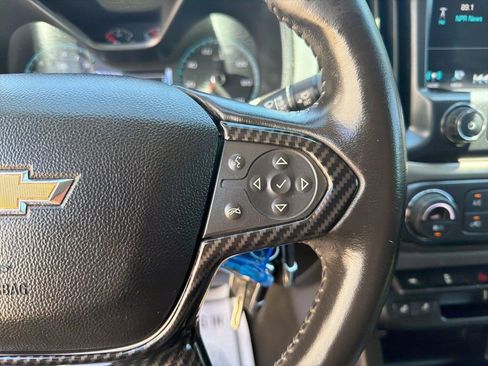 Used 2018 Chevrolet Colorado Z71 AWD/4WD image 25