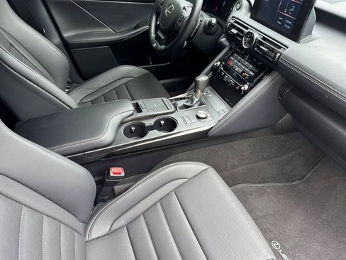 Used 2025 Lexus IS 350 F Sport image 16