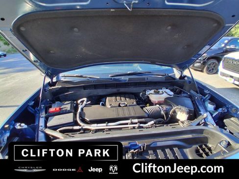 Used 2024 GMC Sierra 1500 SLE AWD/4WD image 27