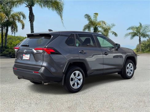Used 2025 Toyota RAV4 LE FWD image 4