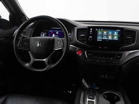 Used 2024 Honda Passport EX-L image 13