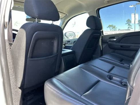 Used 2014 Chevrolet Tahoe 4WD image 16