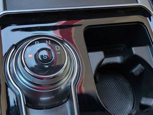 Used 2020 Ford Edge SEL w/ Convenience Package image 12