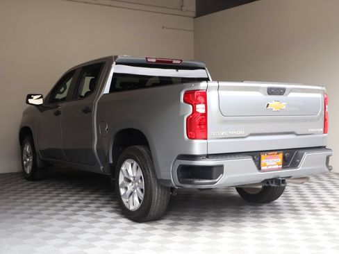 Used 2025 Chevrolet Silverado 1500 Custom RWD image 13