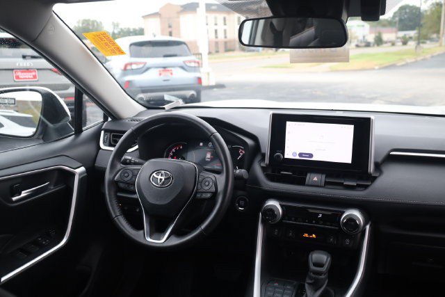 Used 2025 Toyota RAV4 XLE w/ Weather Package AWD/4WD image 24