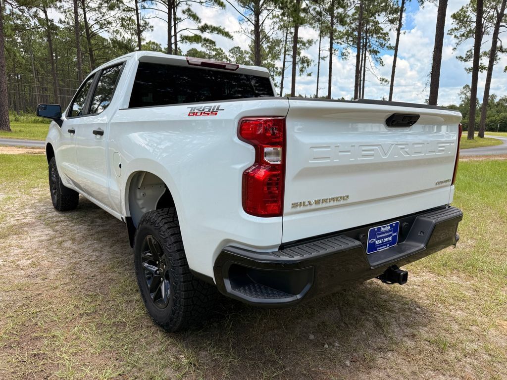 New 2026 Chevrolet Silverado 1500 Custom Trail Boss AWD/4WD image 3