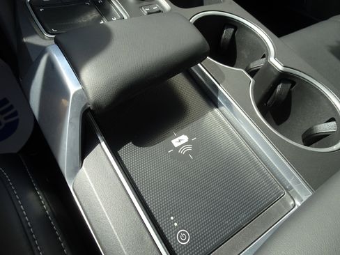 Used 2023 Acura MDX SH-AWD w/ Technology Package image 17