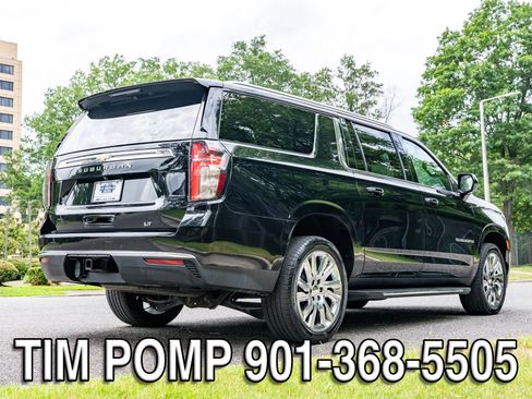 Used 2021 Chevrolet Suburban LT RWD image 5