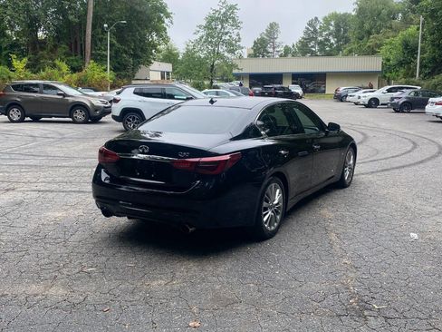 Used 2020 INFINITI Q50 Luxe w/ Essential Package (3.0T Luxe) RWD image 5