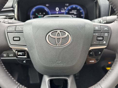 New 2026 Toyota Camry XLE FWD image 27