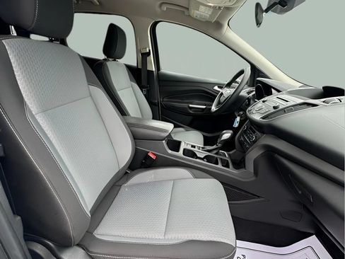 Used 2018 Ford Escape SE AWD/4WD image 19