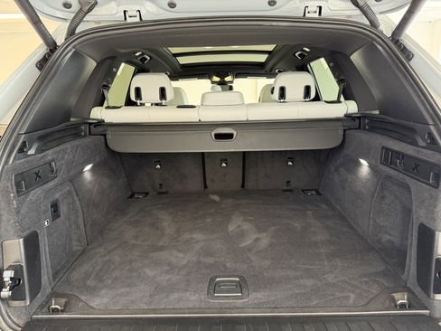 Used 2024 BMW X5 xDrive40i w/ M Sport Package image 40