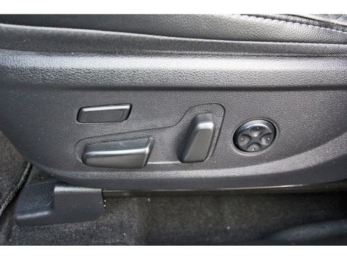 Certified 2023 Hyundai Santa Fe Limited image 32