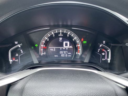 Used 2018 Honda CR-V LX image 11