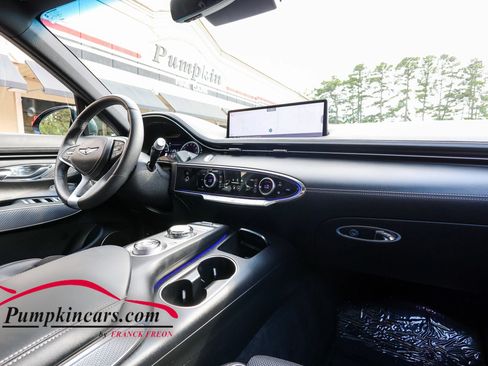 Used 2023 Genesis GV70 2.5T w/ Sport Prestige Package AWD/4WD image 38