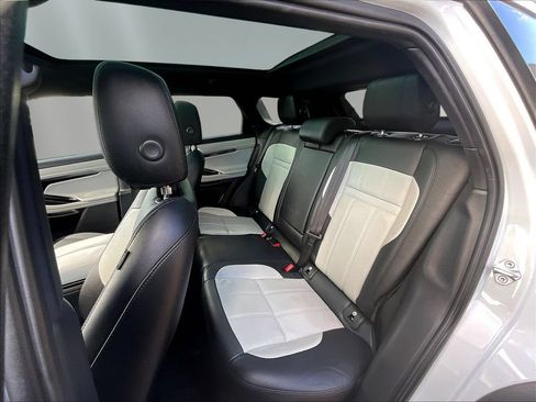 Used 2020 Land Rover Range Rover Evoque First Edition AWD/4WD image 21