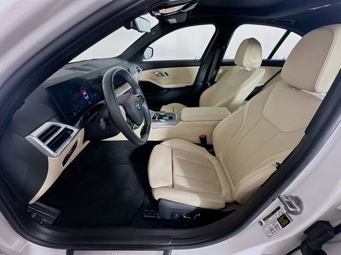 Used 2025 BMW 330i Sedan image 13