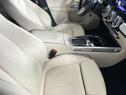 Certified 2024 Mercedes-Benz EQB 250+ image 19
