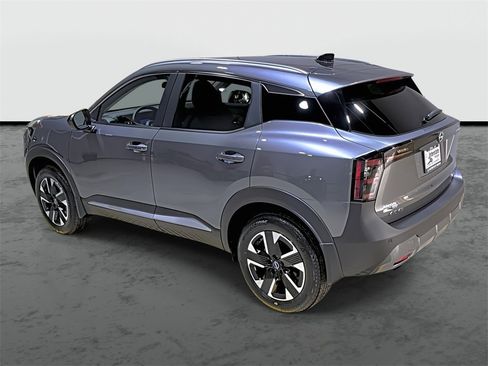 New 2026 Nissan Kicks SV w/ Cold Weather Package image 2
