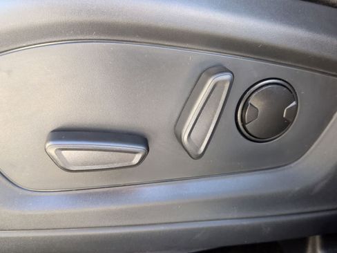 New 2026 Ford Explorer Active image 18