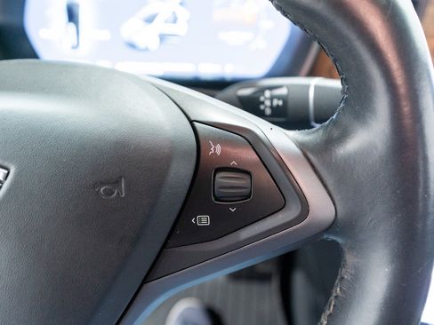 Used 2020 Tesla Model X Long Range image 24