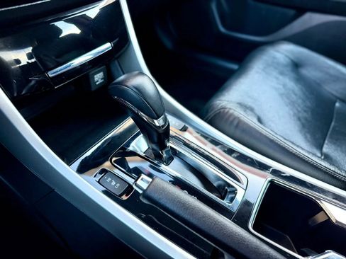 Used 2017 Honda Accord EX-L image 18