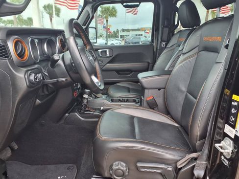 Used 2022 Jeep Gladiator Mojave AWD/4WD image 25