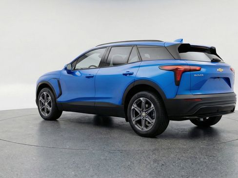 Used 2025 Chevrolet Blazer LT image 6