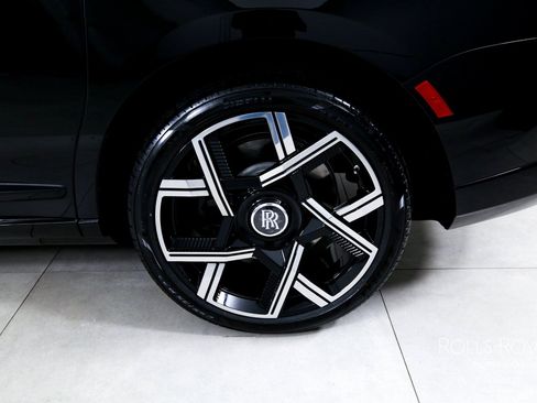 New 2027 Rolls-Royce Cullinan Black Badge AWD/4WD image 43