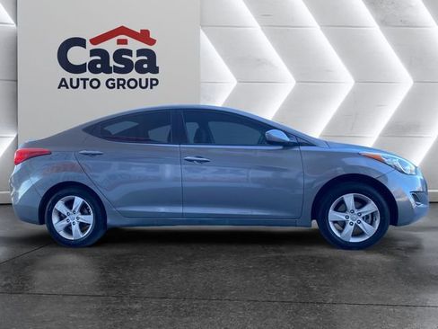 Used 2013 Hyundai Elantra GLS image 15