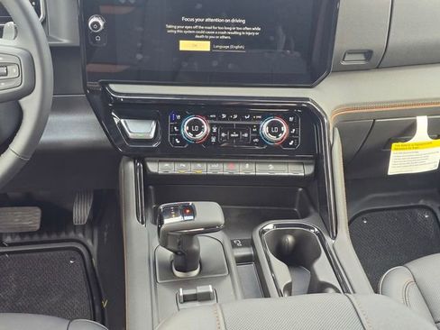 New 2026 GMC Sierra 1500 AT4 w/ AT4 Premium Package image 16