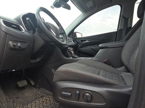 Used 2023 Chevrolet Equinox LT FWD image 9
