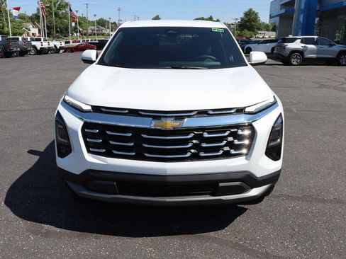 New 2026 Chevrolet Equinox LT w/ Convenience Package II AWD/4WD image 29