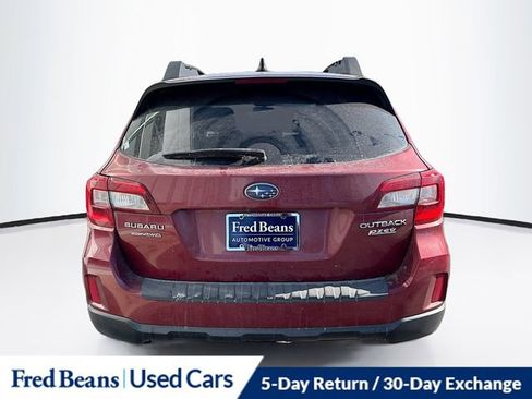 Used 2017 Subaru Outback 2.5i Premium image 20
