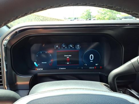 New 2026 Ford F250 Lariat w/ Black Appearance Package AWD/4WD image 21