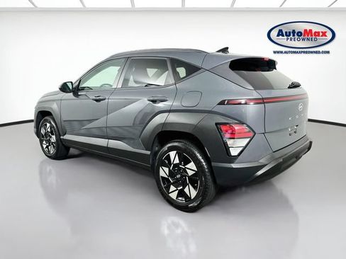 Used 2024 Hyundai Kona SEL AWD/4WD image 5
