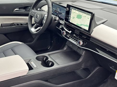 New 2026 Honda Prologue Touring image 11