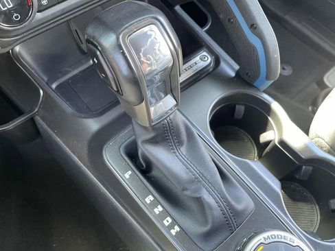 Used 2023 Ford Bronco Wildtrak image 24